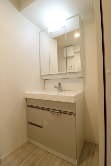 お出かけ前の支度はこちらでされてください