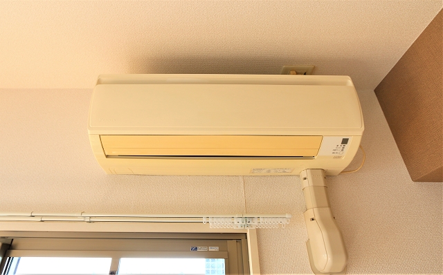 エアコン付きで一年中快適に過ごせます