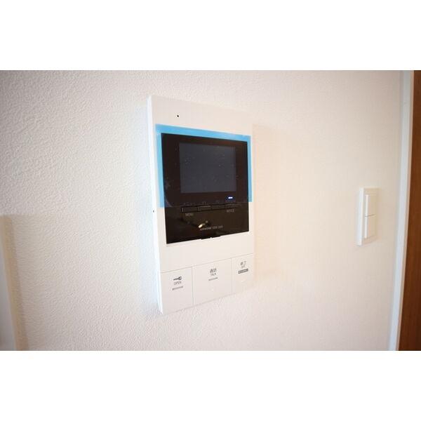 安心のモニターホン付きです