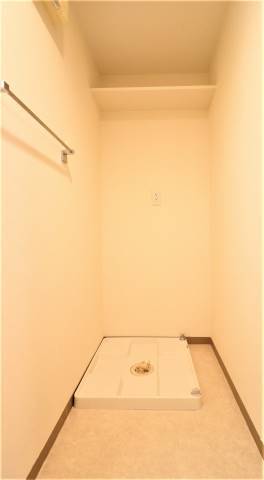 洗濯機は室内に置くことができます。