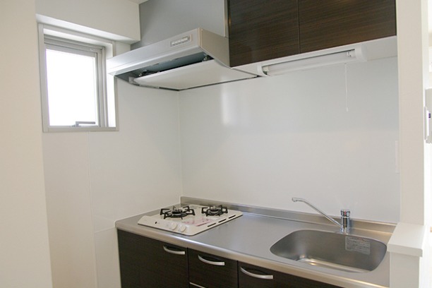 2コンロの広めのキッチン