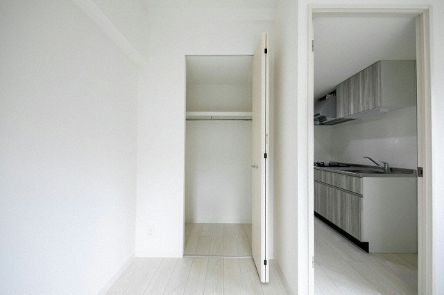 お荷物はこちらへどうぞ。