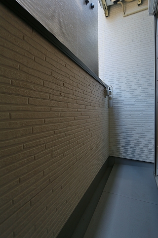 日当たり良好なので洗濯物もすぐ乾きます