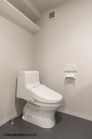 清潔感のあるトイレです