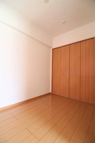 日当たりの良い明るいお部屋です。