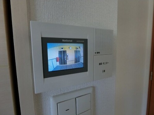 安心のモニターフォンですね