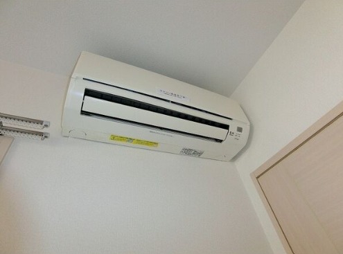 エアコン完備で年中快適に過ごせます