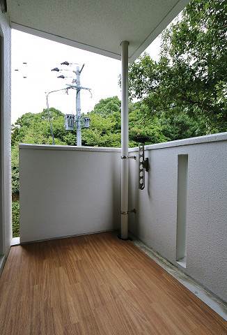 緑かいっぱいのバルコニーです