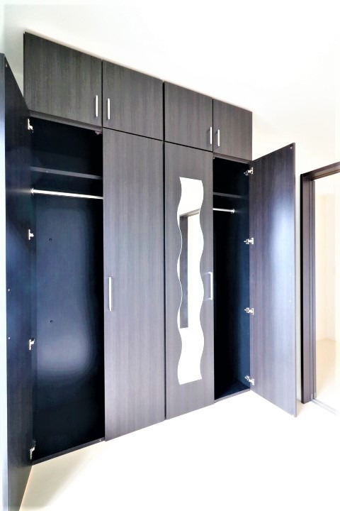 クローゼットでお部屋スッキリ