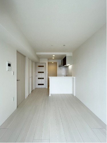 家具の配置がしやすいお部屋ですね