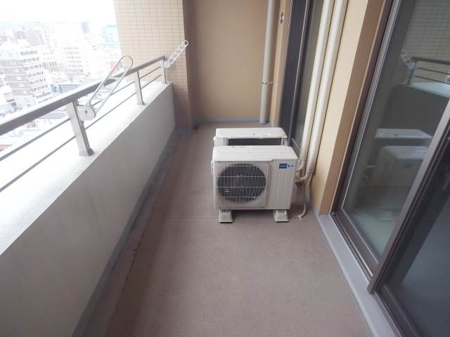 天気の良い日の洗濯物はこちらでどうぞ。