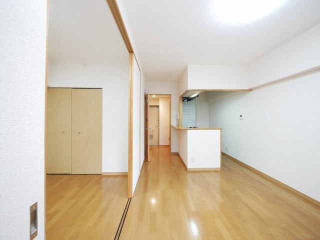 広々家具の配置がしやすいお部屋です