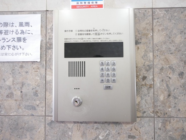 オートロック付きで安心です