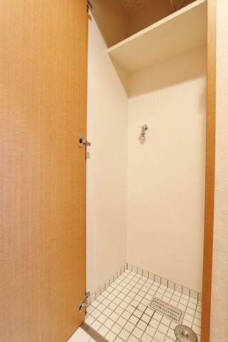 室内洗濯機置場です