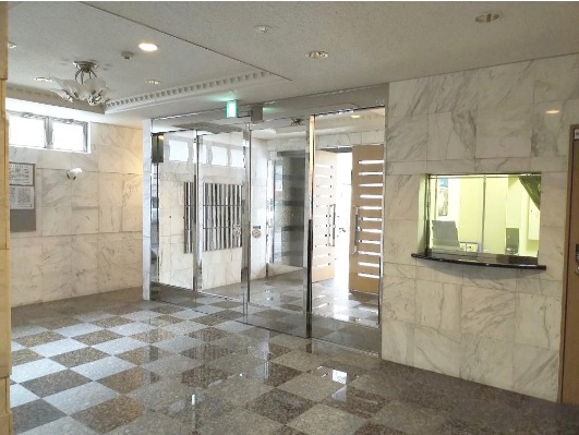 オートロック付きで安心。