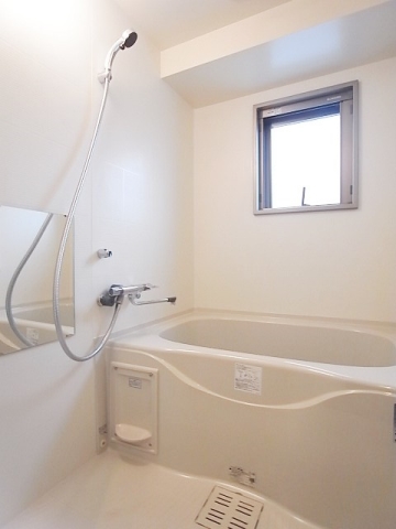 一日の疲れはこちらで洗い流しましょう