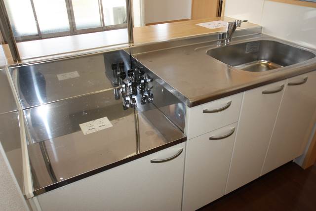 2口コンロでたくさんの料理を作れますね