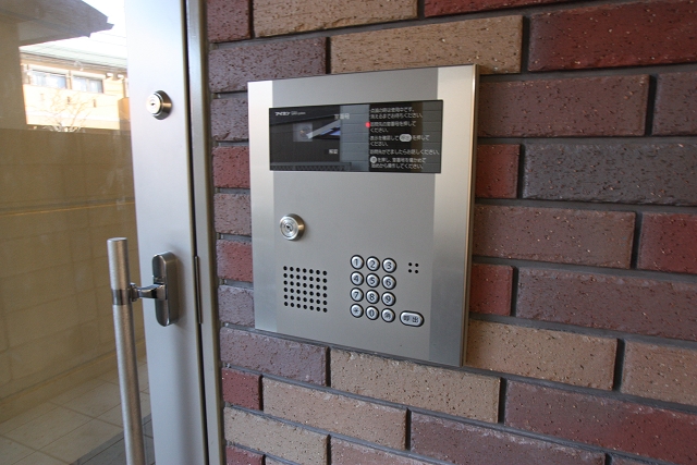 オートロック付きで安心ですね