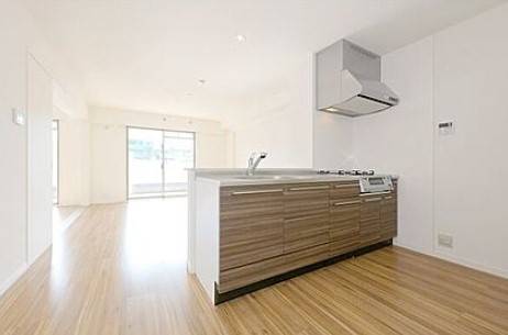 キッチンスペースも広いですね