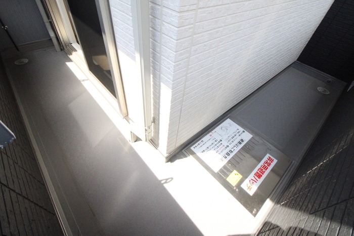 天気の良い日はこちらで洗濯物を干せます