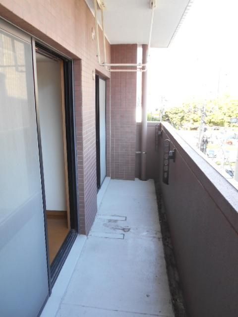 天気の良い日の洗濯物はこちらへ