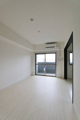 エアコン完備で年中快適です