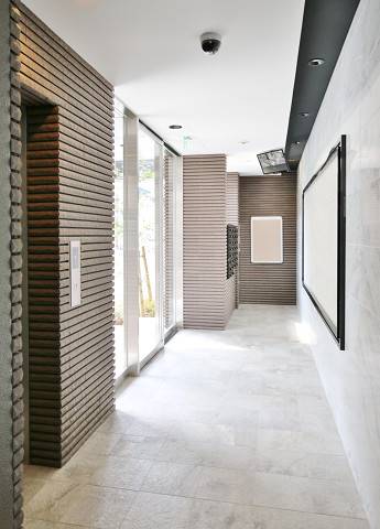 オートロックで安心です