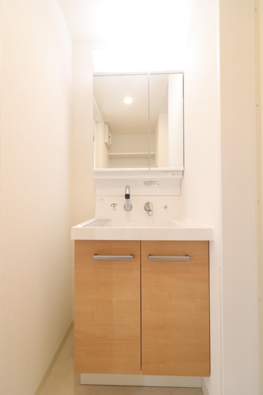 お出かけ前の身支度はこちらでバッチリです