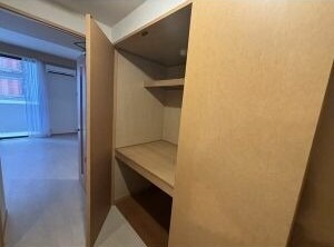 こちらにも収納がございます