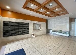 清潔感のあるエントランス