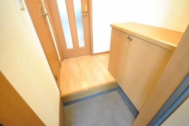 明るい玄関です