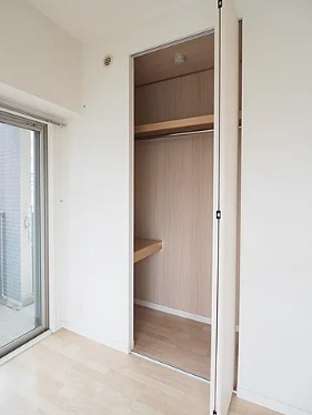 大容量の収納デス