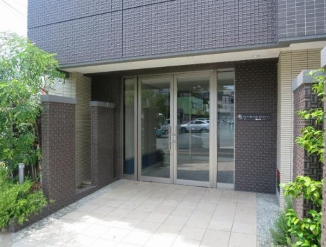 綺麗なエントランスです