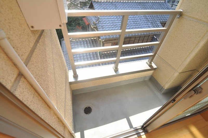 バルコニー付き。