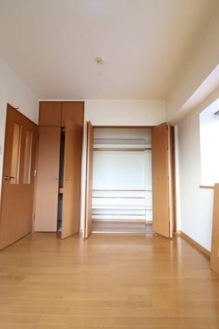 収納もたっぷりでいいですね。