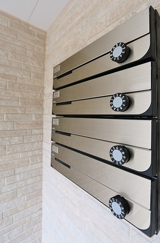 写真は同型物件です