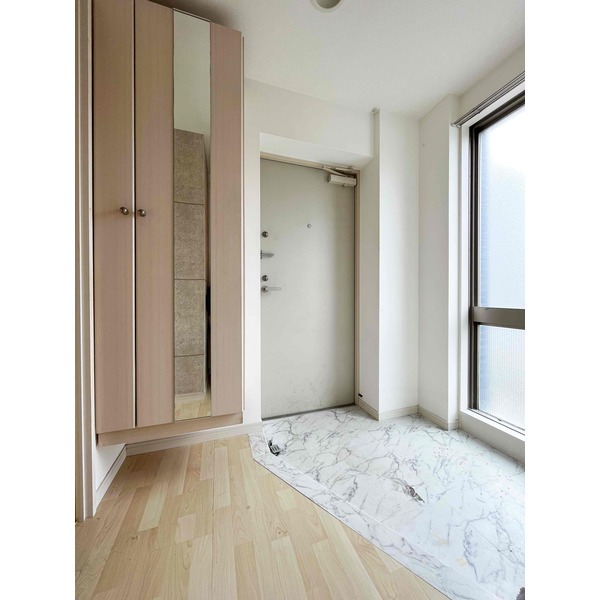 オシャレな玄関ですね