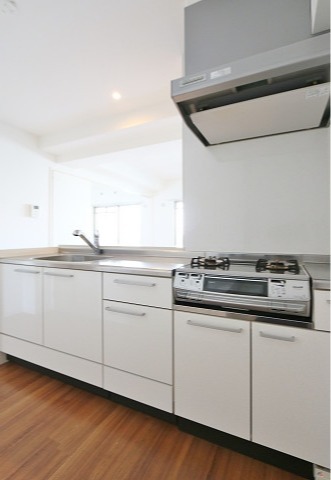 会話の弾むカウンターキッチン