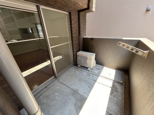 洗濯物はこちらへ。