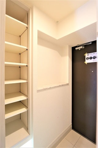 シューズボックスで玄関スッキリ