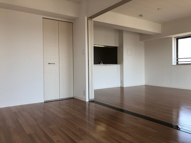 広々リビングでゆったりくつろげます