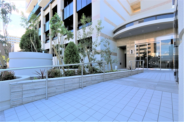 おしゃれなエントランスです