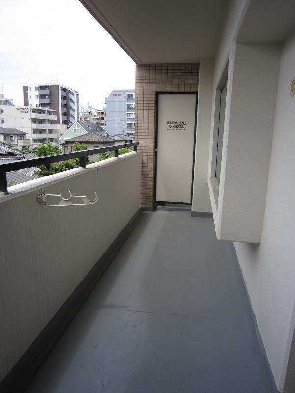 お洗濯物はこちらへどうぞ。