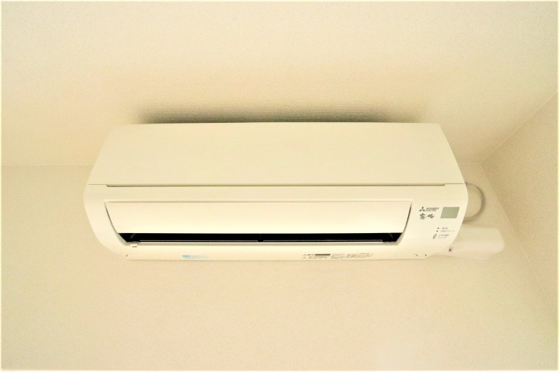 嬉しいエアコン付き。