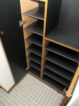 靴もたくさん入れられます。