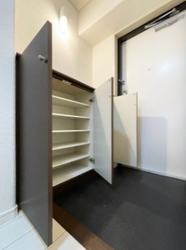 大容量下駄箱。