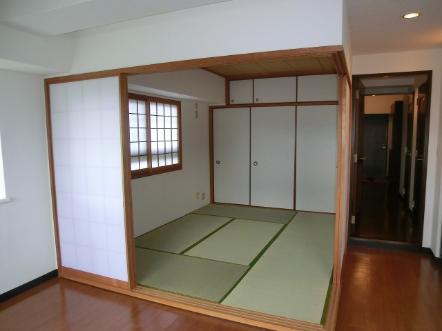 畳の匂いで落ち着きましょう