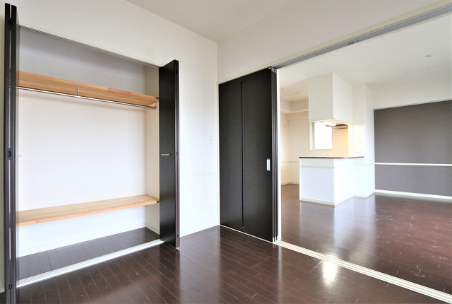 使い勝手の良い収納でお荷物の多い方も安心