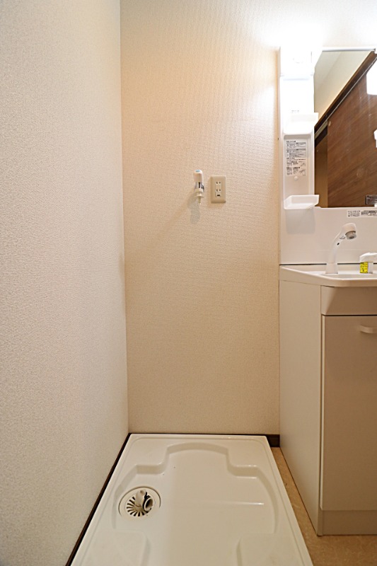 洗濯機は室内に置くことができます。