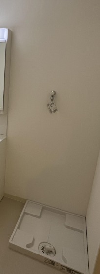 洗濯機は室内に置くことができます。